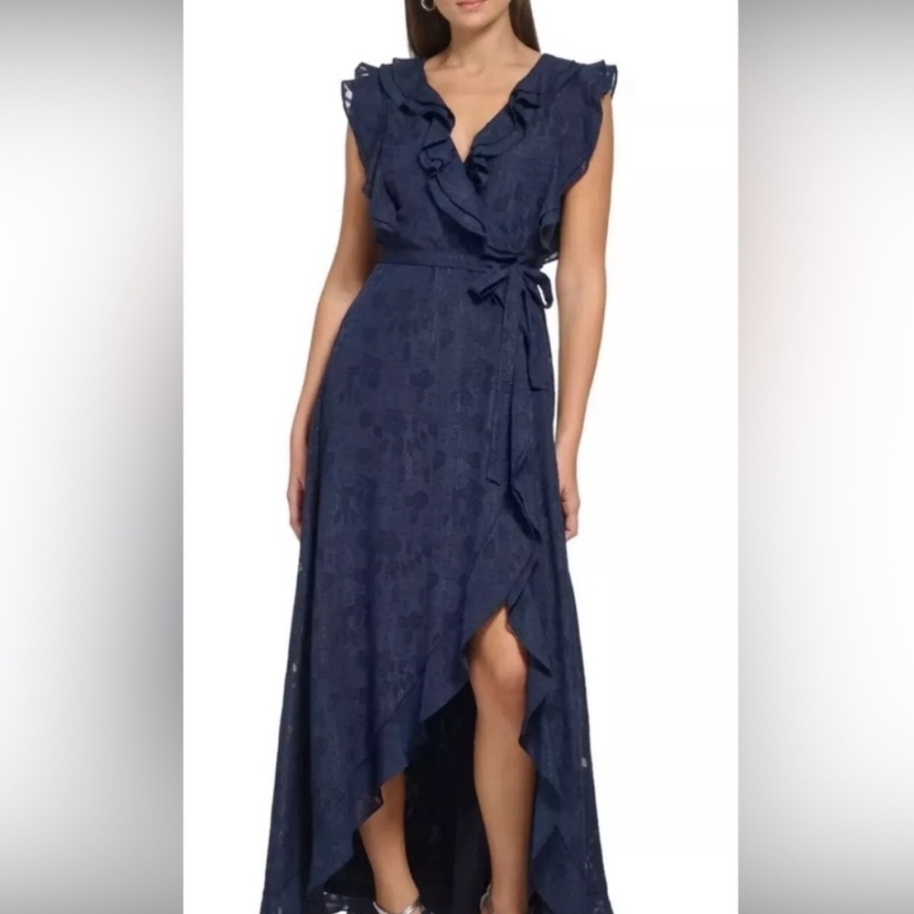 DKNY Women's Flutter-Sleeve Ruffle-Front Tie-Waist Gown 8 NWT